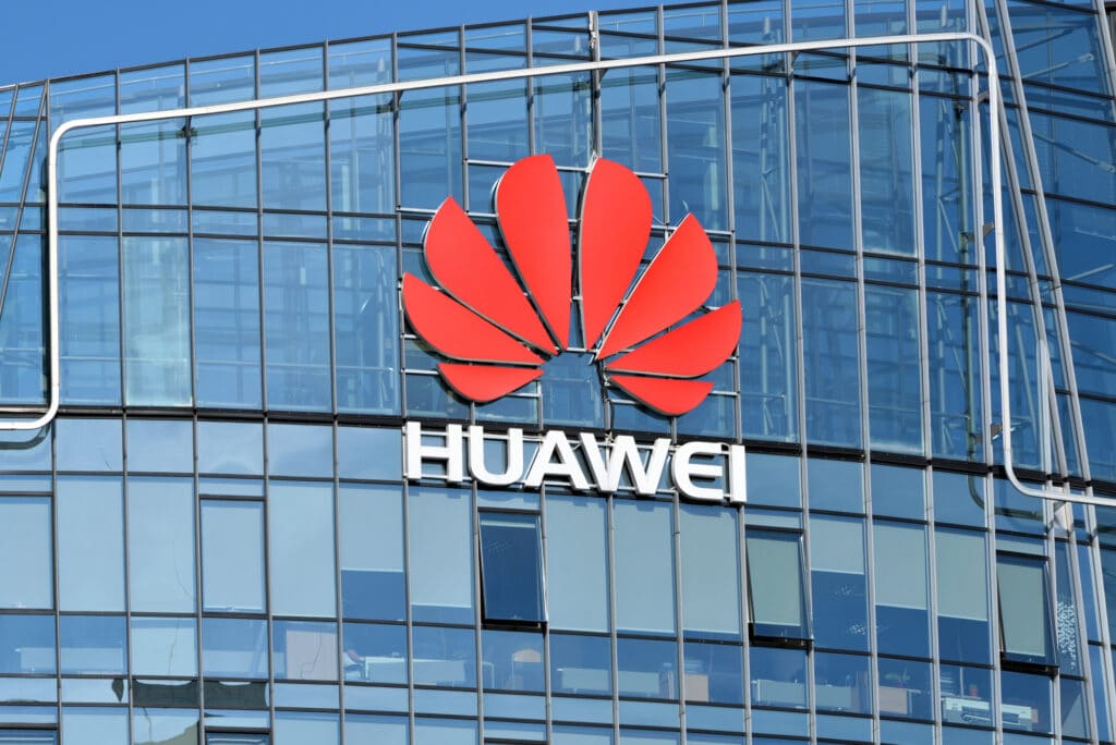 Huawei leads the tech sector by number of patents filed 