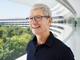 Tim Cook accenna all'arrivo del visore AR di Apple thumbnail