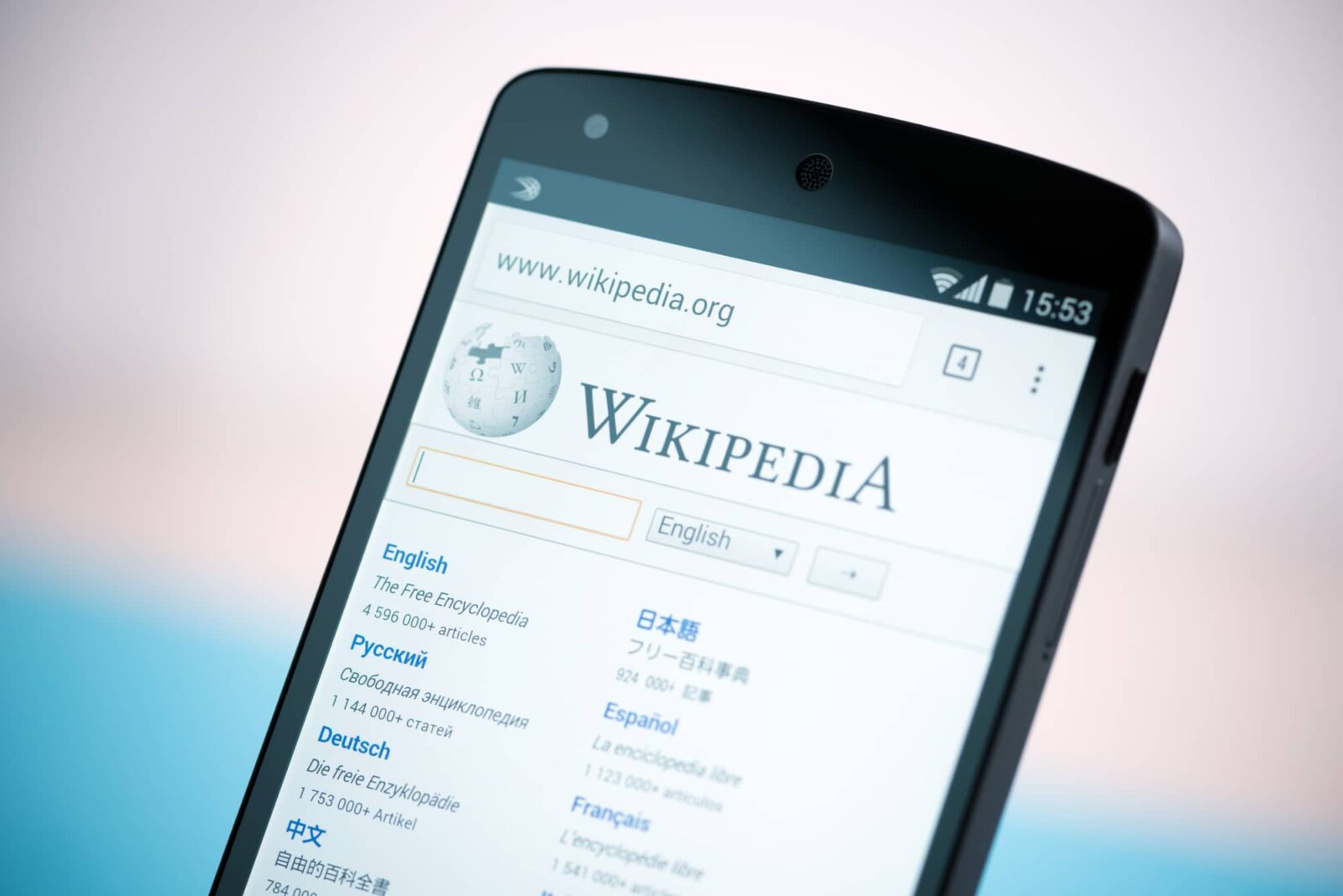 Wikipedia sfida la Russia: appello contro la sentenza sulla "disinformazione" per la guerra in Ucraina thumbnail