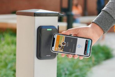 L'iPhone sarà la prova della nostra identità, online e offline thumbnail