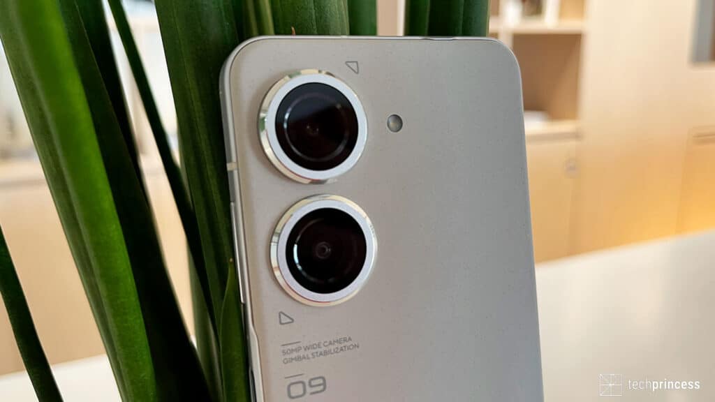 ASUS Zenfone 9 camera review
