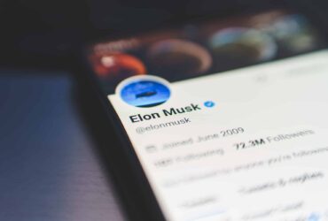 Elon Musk rinuncia a Twitter: salta l'acquisizione da 44 miliardi di dollari thumbnail
