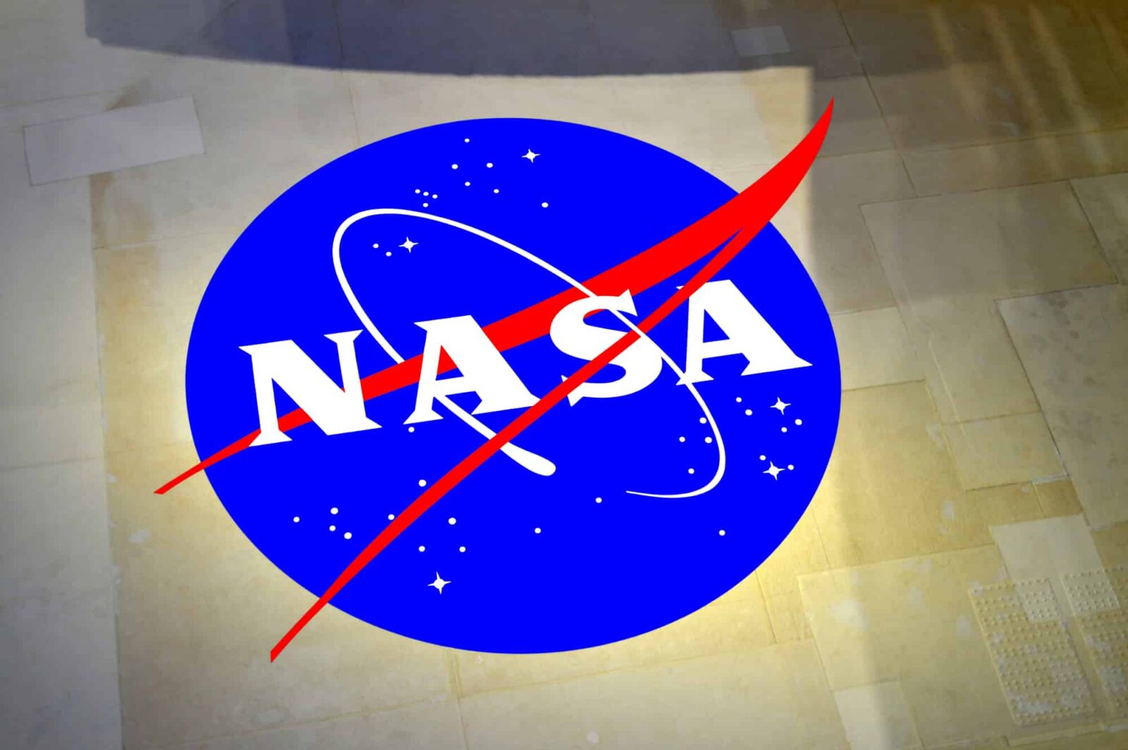 La NASA ha diffuso le prime immagini catturate dal telescopio James Webb thumbnail