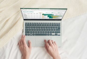 La gamma ASUS Zenbook si rinnova: tre nuovi notebook disponibili in Italia thumbnail