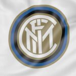 Lo sponsor non paga: l'Inter lo cancella dalla maglia ufficiale thumbnail