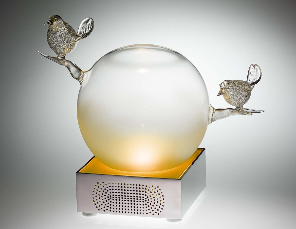 Tornasole è la lampada smart di Casarialto che monitora la qualità dell'aria thumbnail