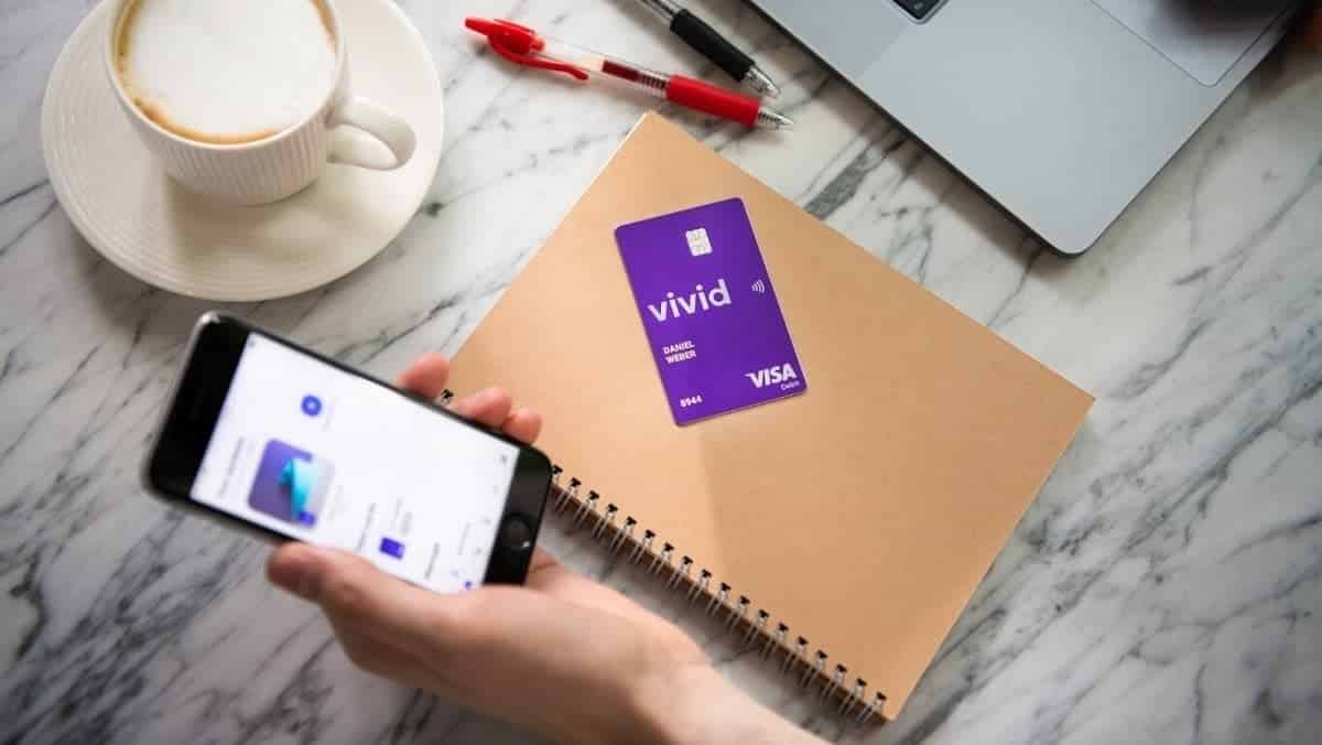 Vivid Shopper: servizi finanziari e shopping online, con cashback, in un'unica app thumbnail