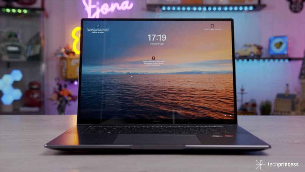 Huawei MateBook 16 display review