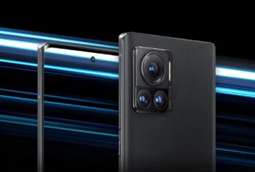 Motorola ha presentato i nuovi smartphone X30 Pro e S30 Pro thumbnail