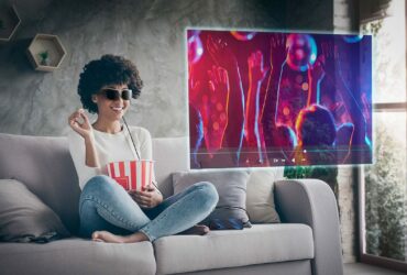 L'anteprima di Lenovo Glasses T1: gli occhiali che diventano un monitor thumbnail