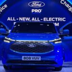 Ford presenta E-Transit Custom, la nuova gamma di veicoli commerciali elettrici e connessi thumbnail