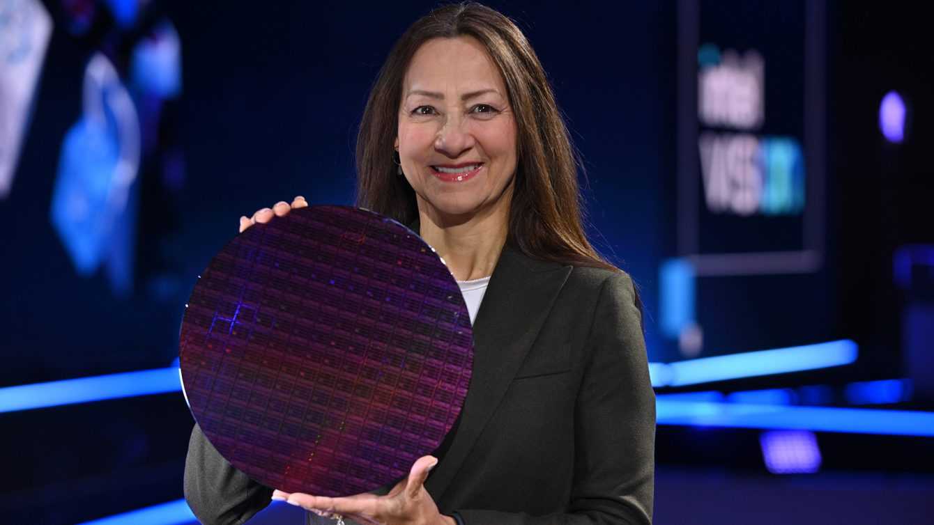 Pat Gelsinger: Intel and AMD comparison in the datacenter field