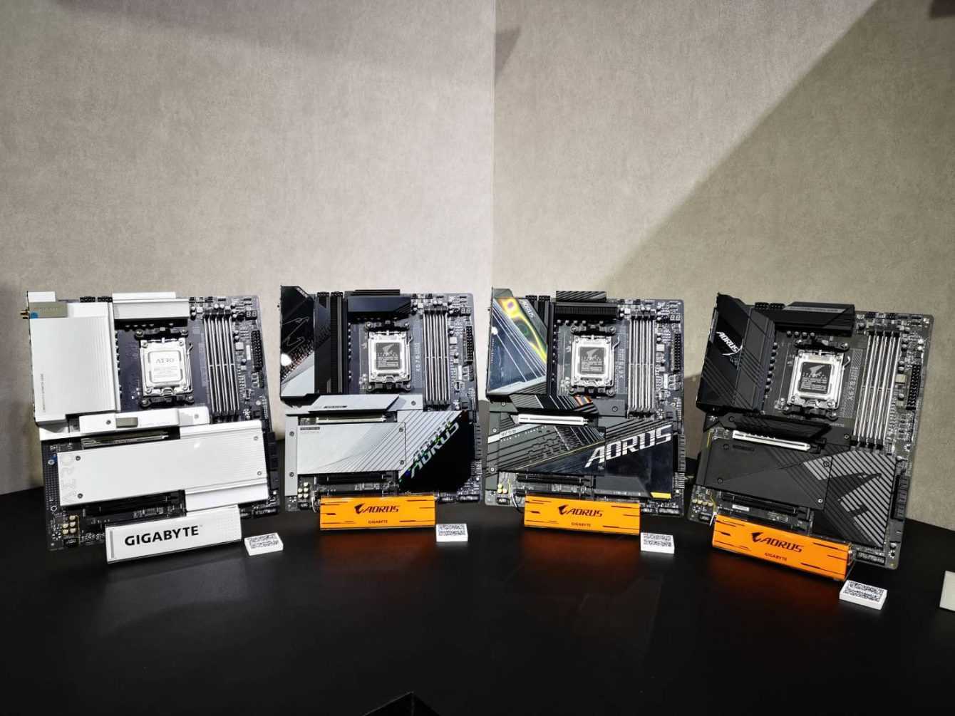 GIGABYTE introduces AMD X670 motherboards