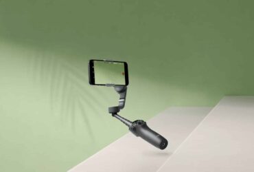 DJI Osmo Mobile 6: il nuovo stabilizzatore per smartphone è ufficiale thumbnail