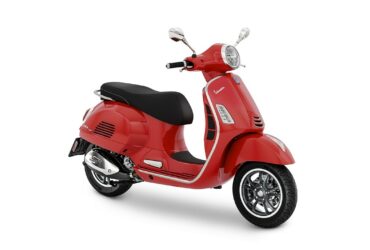Ecco la nuova Vespa GTS di Piaggio thumbnail