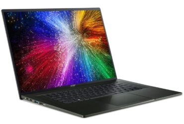 Acer Swift Edge, il più leggero laptop OLED da 16 pollici thumbnail