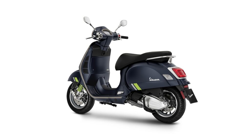 02 vespa gts supertech 300 min