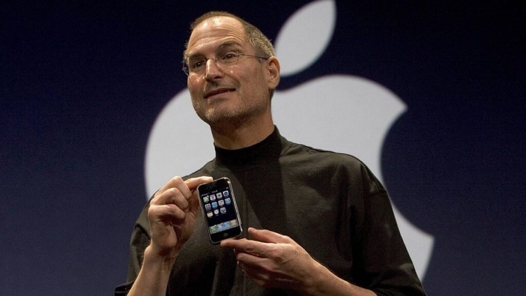 Steve-Jobs-iPhone 15 years birthday-min