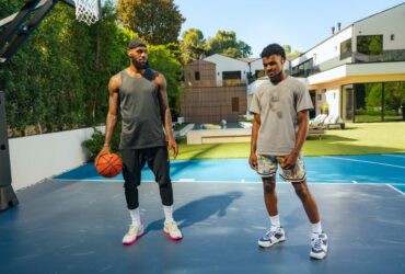 LeBron James e suo figlio Bronny sono i testimonial delle nuove Beats Fit Pro thumbnail