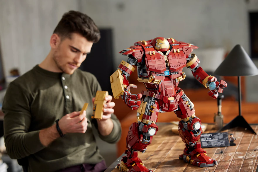 The new LEGO Iron Man Hulkbuster set is destructive