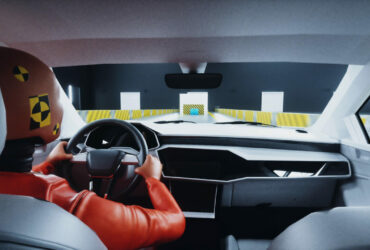 Un’azienda svedese ha sviluppato il primo manichino donna per crash test della storia thumbnail