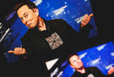 Tutte le celebrità che hanno lasciato Twitter dopo l'acquisizione di Elon Musk thumbnail