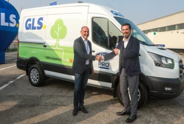 Ford per le consegne green: E-Transit elettrico in prova a GLS Italy thumbnail