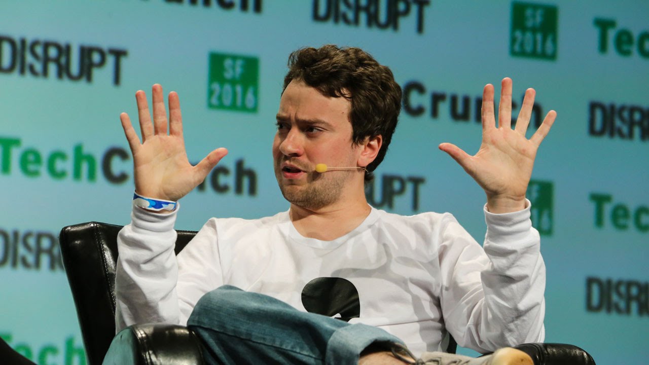 Twitter assume l'hacker George "GeoHot" Hotz (e blocca i licenziamenti) thumbnail