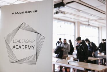 Nasce Range Rover Academy in collaborazione con il Politecnico di Torino thumbnail