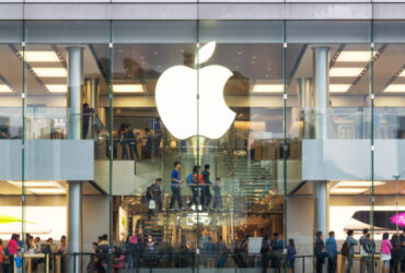 Elon Musk accuses Apple but Twitter data denies it