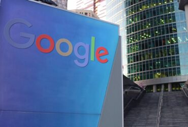 Google annuncia la fine del supporto all'app di Street View thumbnail