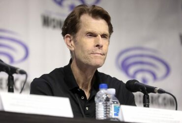 È morto Kevin Conroy. Aveva 66 anni e aveva interpretato Batman in vari film e videogame thumbnail