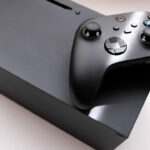 Xbox lavora a nuove modalità di risparmio energetico con frame rate più bassi thumbnail