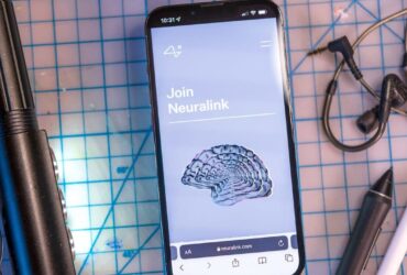 Elon Musk: fra sei mesi i primi test umani di Neuralink thumbnail