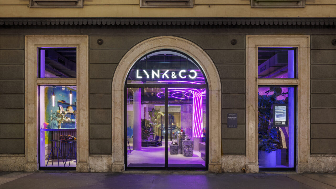 Design, moda e divertimento: apre a Milano il Club Lynk & Co thumbnail
