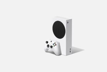 Microsoft annuncia un'incredibile offerta natalizia su Xbox Serie S thumbnail