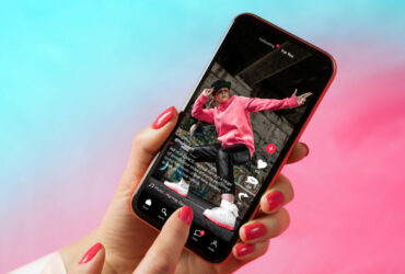 Una nuova funzionalità di TikTok ti spiega perché un particolare video appare nel feed Per Te thumbnail