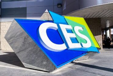 La nuova linea Neo QLED, MICRO LED e OLED di Samsung svelata al CES 2023: prestazioni superiori e connettività sicura thumbnail