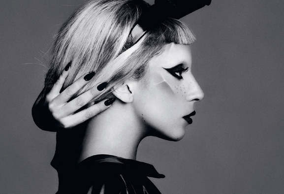 Lady Gaga - Applause: biografia in uscita il 27 gennaio