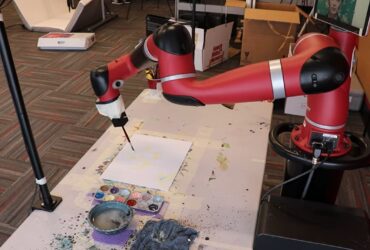 Frida, il robot che dipinge con lo stile dei grandi maestri thumbnail