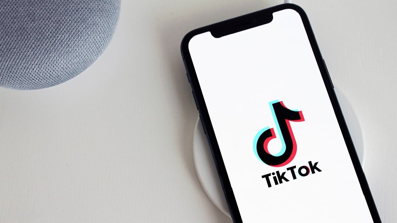 TikTok aggiorna le policy per gli account thumbnail