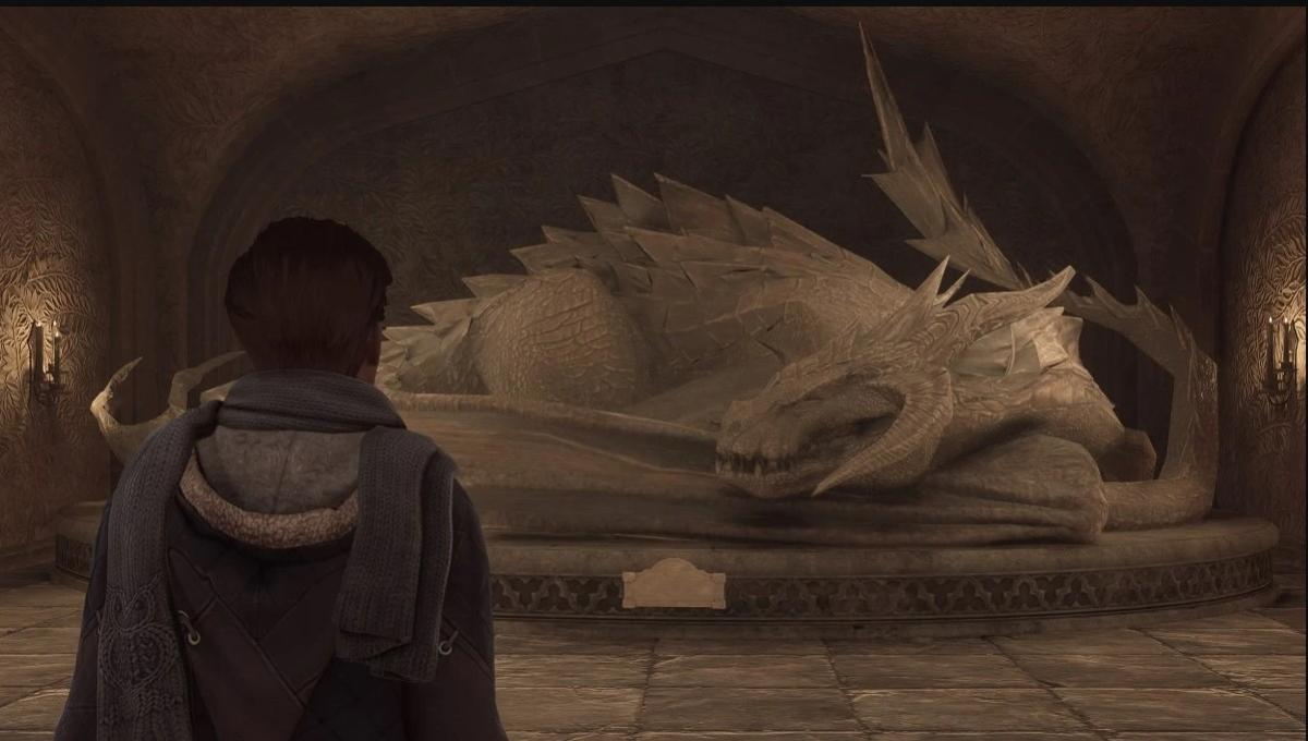 Where is the sleeping dragon statue at Hogwarts Legacy