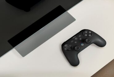 Il nuovo Nokia Game Controller 5000, per un'esperienza di gioco immersiva thumbnail
