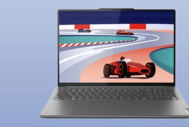 Lenovo presenta la nuova generazione di laptop Lenovo Yoga thumbnail