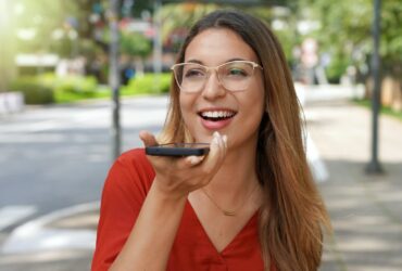 La nostra intervista ad Alessandra Faustini, fondatrice di LOUD, il social dei messaggi vocali thumbnail