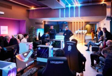 Ford Italia annuncia la partnership con PLB World di Bobo Vieri e Bernardo Corradi thumbnail