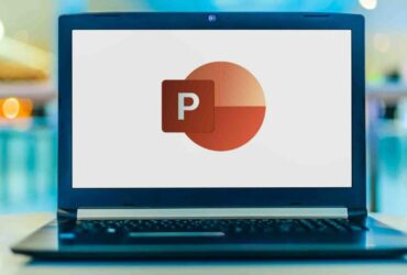 Microsoft porta l’AI su PowerPoint: sta arrivando la funzionalità Copilot thumbnail