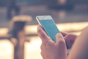 Tariffe indicizzate all'inflazione, aumenti in arrivo per la telefonia thumbnail