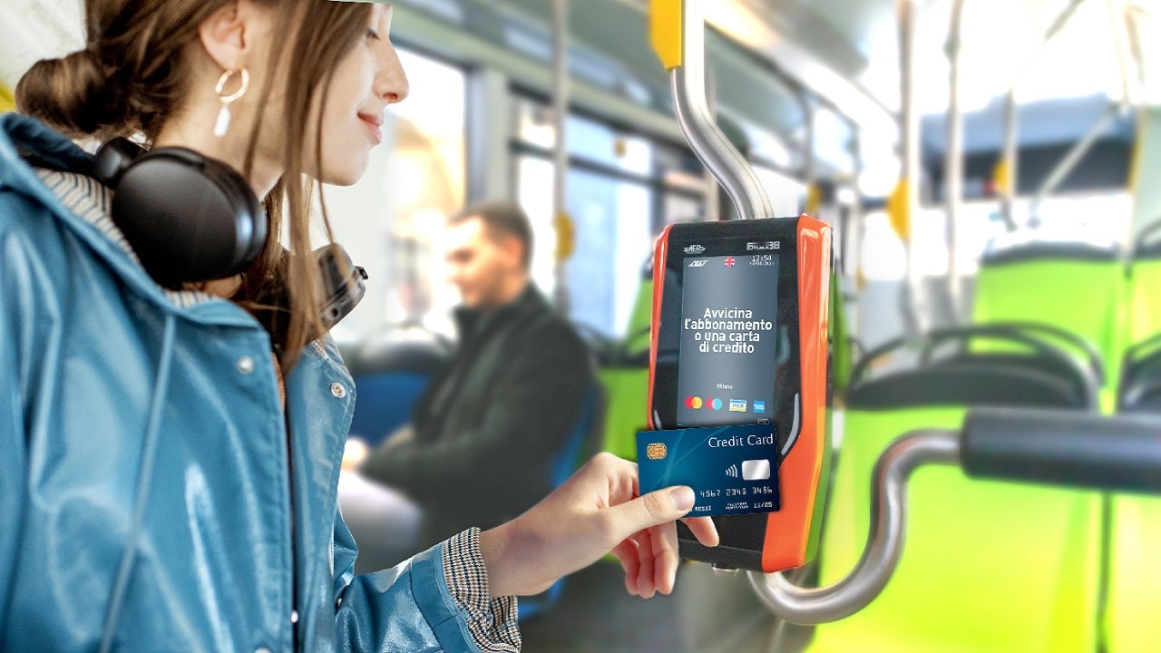 ATM, il pagamento contactless su tutta la rete - anche tram e bus thumbnail
