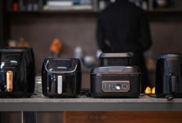 Russell Hobbs SatisFry, le friggitrici ad aria per chi ama cucinare thumbnail
